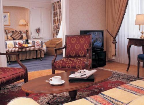 Sutton Place Hotel Toronto Habitación foto