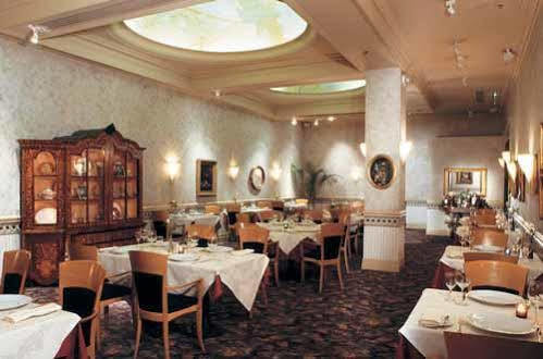 Sutton Place Hotel Toronto Exterior foto