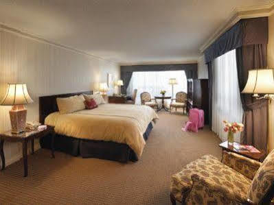 Sutton Place Hotel Toronto Exterior foto